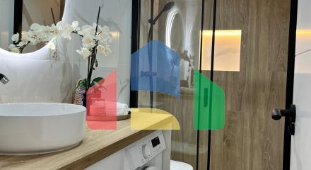 APARTAMENTO DE LUJO . EN PRIMERA LINEA CON VISTAS AL MAR