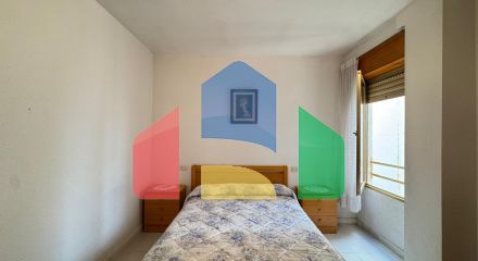 ПРОСТОРНЫЕ АПАРТАМЕНТЫ 99 М2 В 350 МЕТРАХ ОТ ПЛЯЖА. 2 СПАЛЬНИ. 1 ВАННАЯ КОМНАТА.