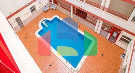 Great Opportunity in Torrevieja – Two-Bedroom Apartment with Communal Pool, Steps from the Park and the Beach