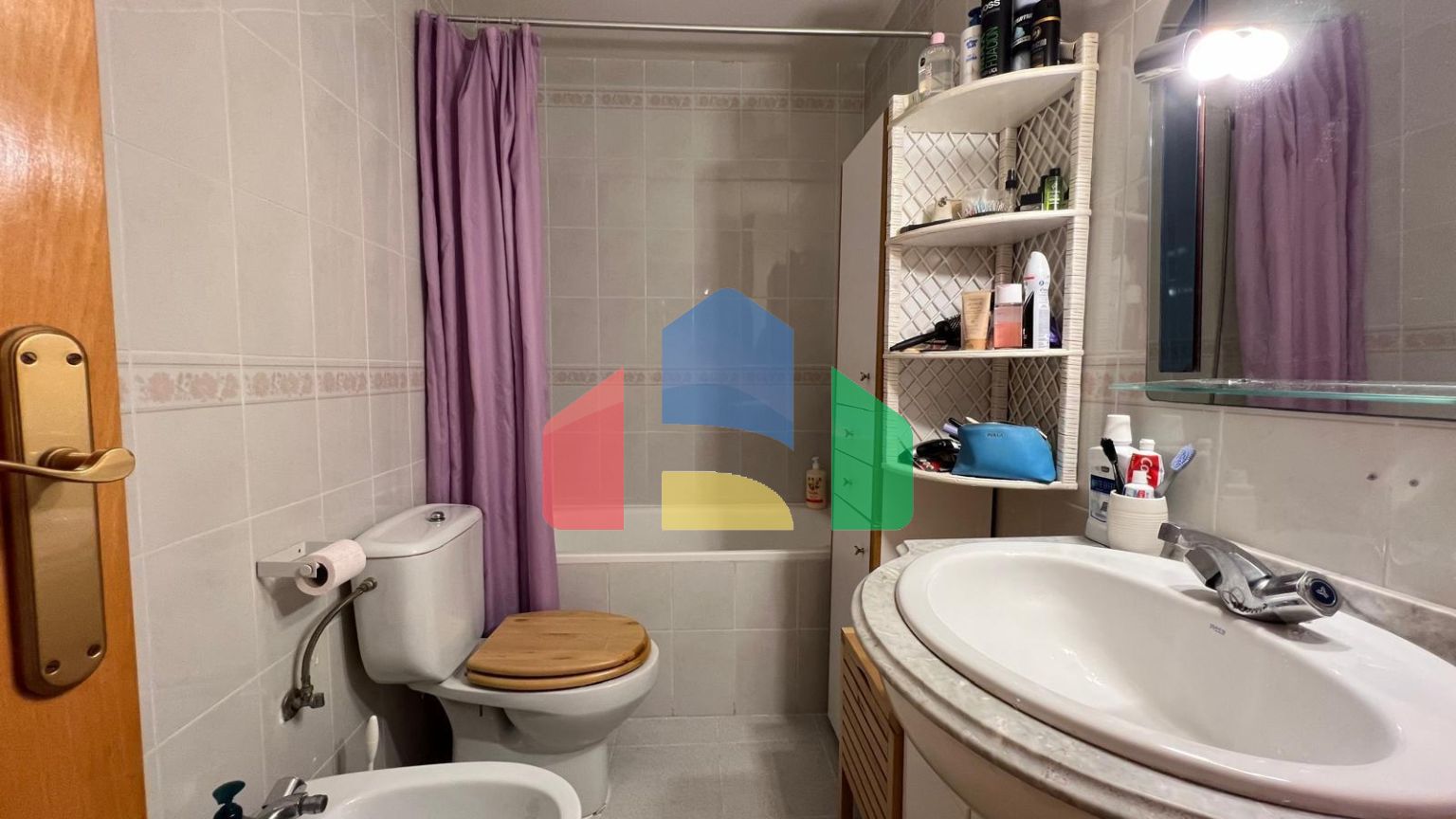 АПАРТАМЕНТЫ С ВИДОМ НА МОРЕ! 1 СПАЛЬНЯ. ОБЩИЙ БАССЕЙН. (ПОКУПКА В РУБЛЯХ)