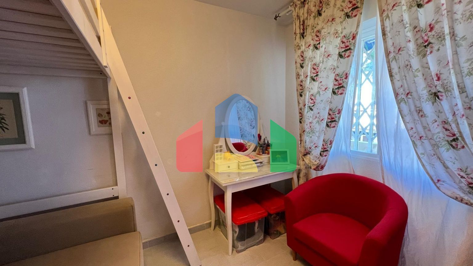 АПАРТАМЕНТЫ С ВИДОМ НА МОРЕ! 1 СПАЛЬНЯ. ОБЩИЙ БАССЕЙН. (ПОКУПКА В РУБЛЯХ)