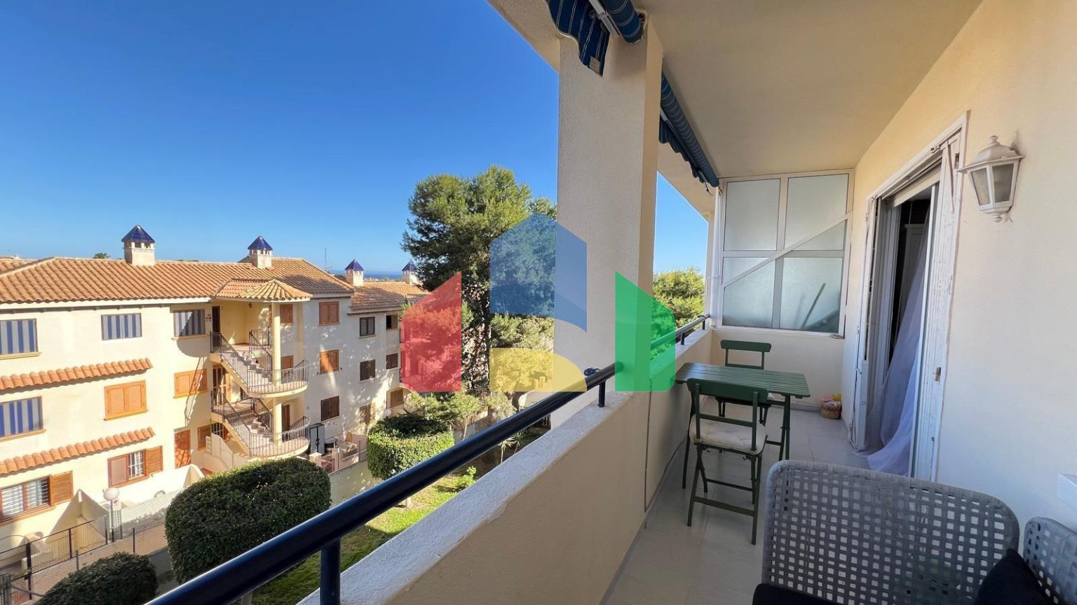 АПАРТАМЕНТЫ С ВИДОМ НА МОРЕ! 1 СПАЛЬНЯ. ОБЩИЙ БАССЕЙН. (ПОКУПКА В РУБЛЯХ)