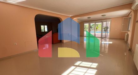 Вилла в Торревьеха ID B10285