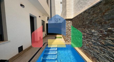 ПЕНТХАУС В КОМПЛЕКСЕ ALEGRIA XI С ПРИВАТНЫМ СОЛЯРИЕМ 35 М2. 1 СПАЛЬНЯ. 1 ВАННАЯ КОМНАТА. 46 М2. БАССЕЙН. ПЛЯЖ В 450 М.