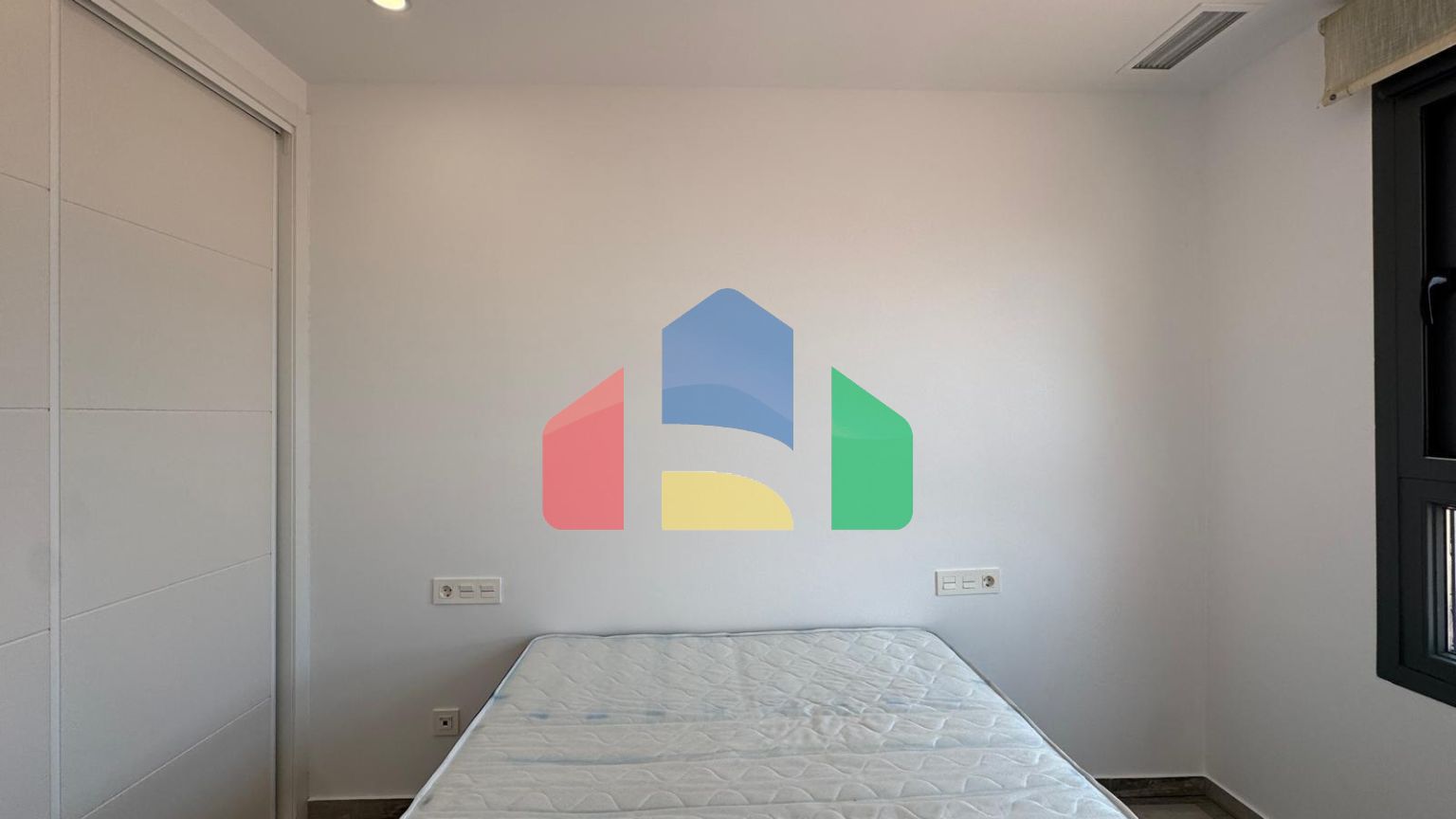 ПЕНТХАУС В КОМПЛЕКСЕ ALEGRIA XI С ПРИВАТНЫМ СОЛЯРИЕМ 35 М2. 1 СПАЛЬНЯ. 1 ВАННАЯ КОМНАТА. 46 М2. БАССЕЙН. ПЛЯЖ В 450 М.