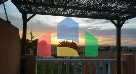 Cozy Duplex House in Torrevieja, Ideal for Your Family  3 bedrooms 2 bathrooms with communal pool and views of the pink lagoon