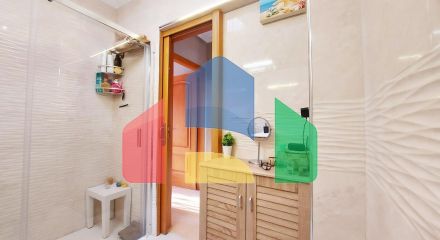 Уютный дуплекс в Торревьехе, идеальный для вашей семьи : 3 спальни и два ванных комнаты с общественным Ð±Ð°ÑÑ