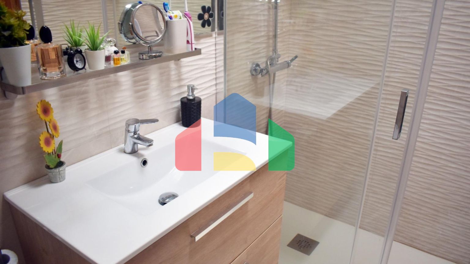 Уютный дуплекс в Торревьехе, идеальный для вашей семьи : 3 спальни и два ванных комнаты с общественным Ð±Ð°ÑÑ