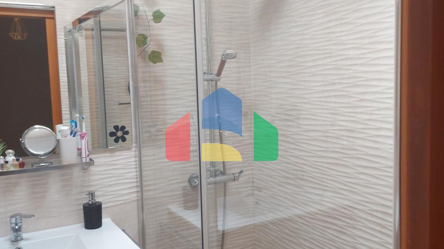 Уютный дуплекс в Торревьехе, идеальный для вашей семьи : 3 спальни и два ванных комнаты с общественным Ð±Ð°ÑÑ