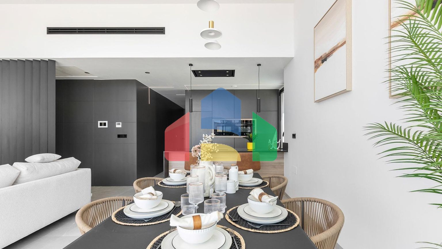 Одноэтажные виллы с частным бассейном в Торревьехе