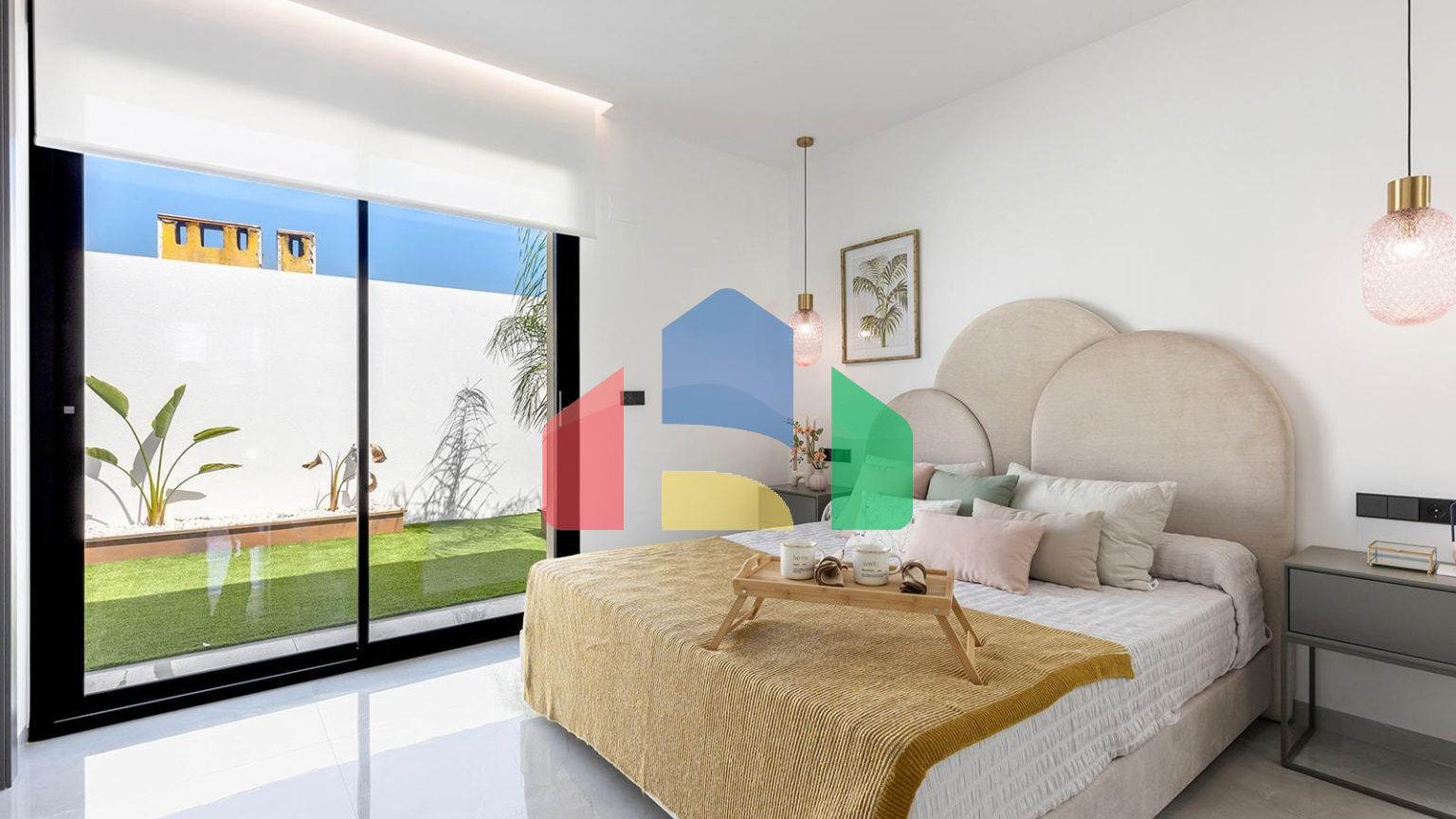 Одноэтажные виллы с частным бассейном в Торревьехе