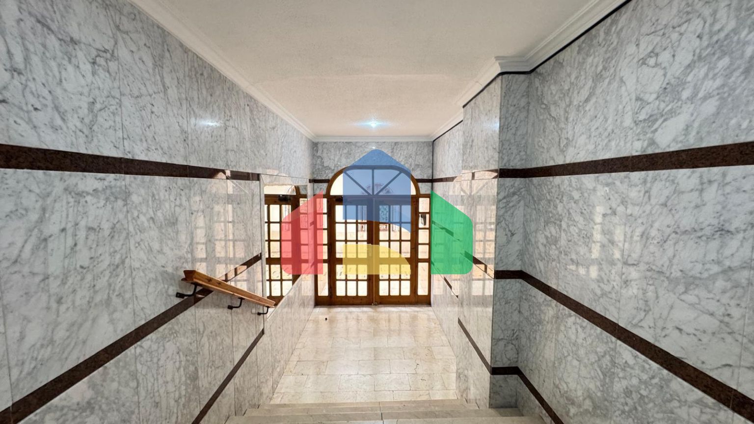 СТУДИЯ В 250 МЕТРАХ ОТ ПЛЯЖА ЛОС ЛОКОС. 25 М2. С БАССЕЙНОМ ОБЩЕГО ПОЛЬЗОВАНИЯ.