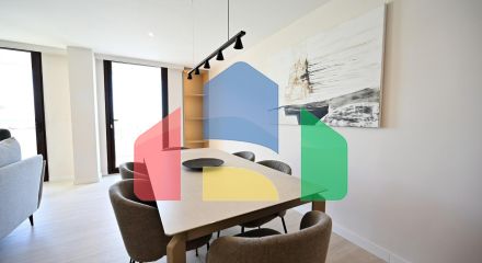 Роскошная квартира на первой линии с прямым видом на море, 3 спальни, 2 ванные комнаты