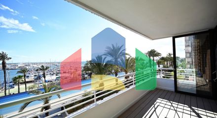 Роскошная квартира на первой линии с прямым видом на море, 3 спальни, 2 ванные комнаты