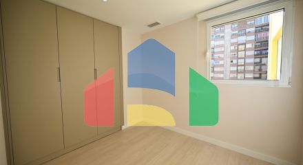 Роскошная квартира на первой линии с прямым видом на море, 3 спальни, 2 ванные комнаты