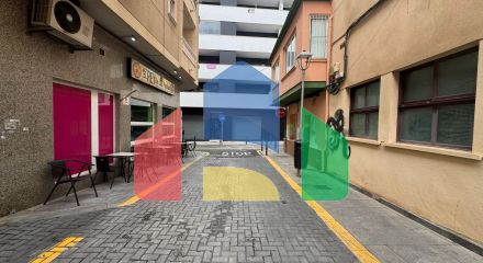 Spacious apartment in the heart of Torrevieja, steps from the beach