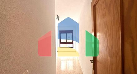 Просторная квартира в самом центре Торревьехи, в нескольких шагах от пляжа