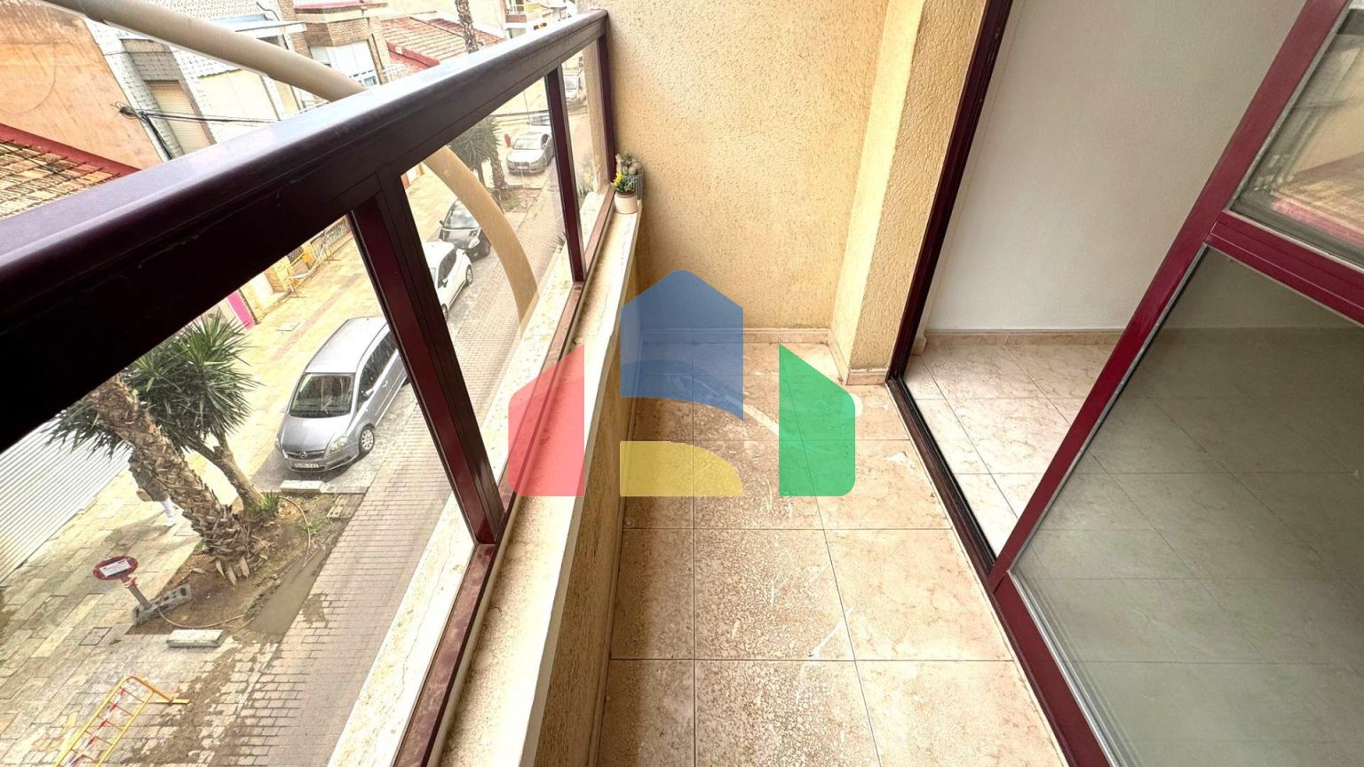 Просторная квартира в самом центре Торревьехи, в нескольких шагах от пляжа