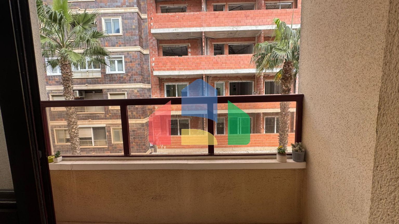 Просторная квартира в самом центре Торревьехи, в нескольких шагах от пляжа