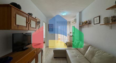 КВАРТИРА В ЦЕНТРЕ ТОРРЕВЬЕХЕ С БАССЕЙНОМ. 1 СПАЛЬНЯ. 1 ВАННАЯ КОМНАТА. 48М2.