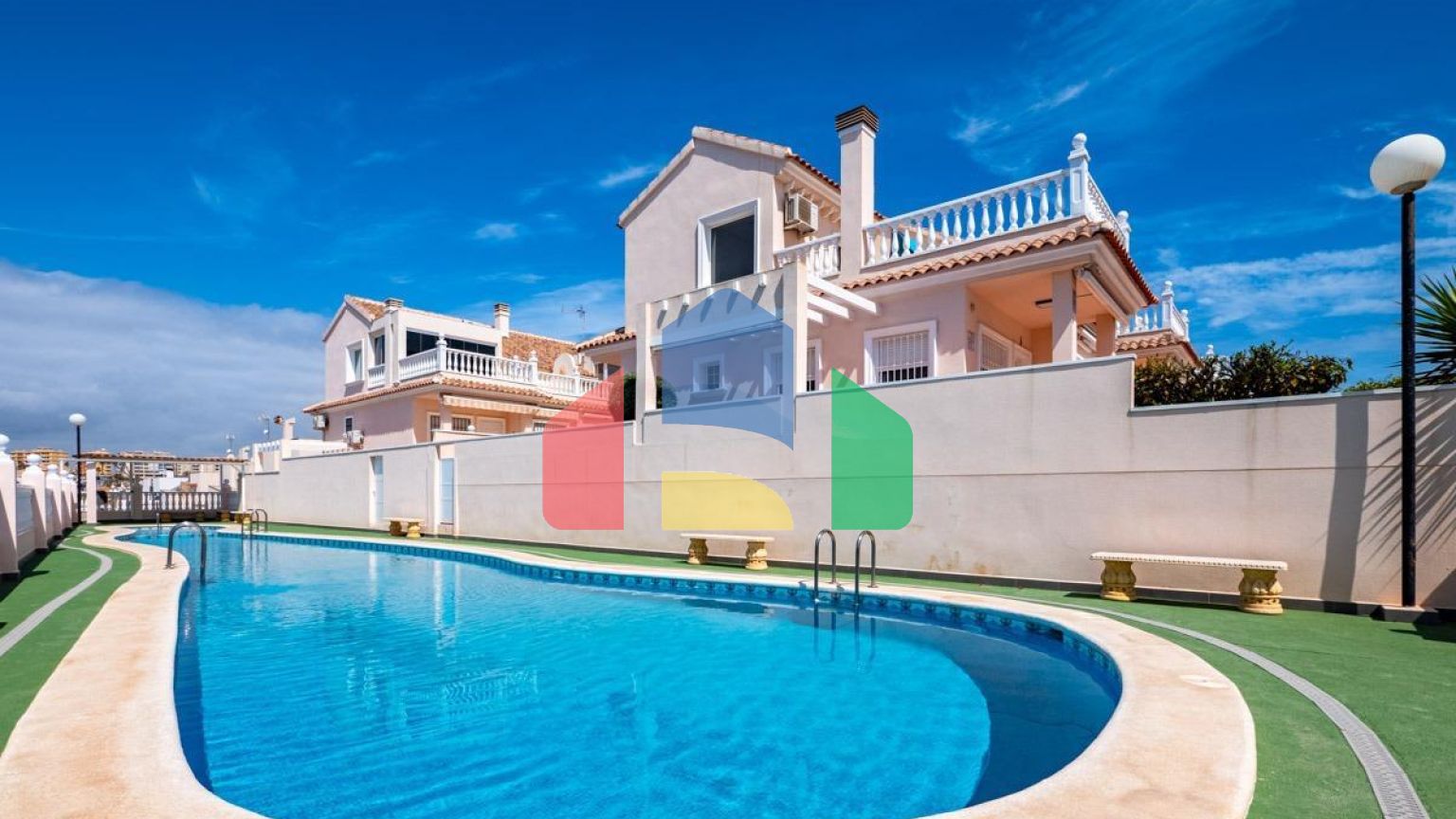 Вилла в Торревьеха ID B10334