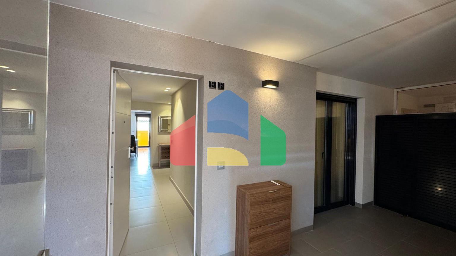 ОГРОМНЫЕ АПАРТАМЕНТЫ 158 М2 В КОМПЛЕКСЕ АЛЕГРИЯ 1 С ПАРКОВОЧНЫМ МЕСТОМ. БАССЕЙН. ДЕТСКАЯ ЗОНА. САУНА. БАРБЕКЮ.