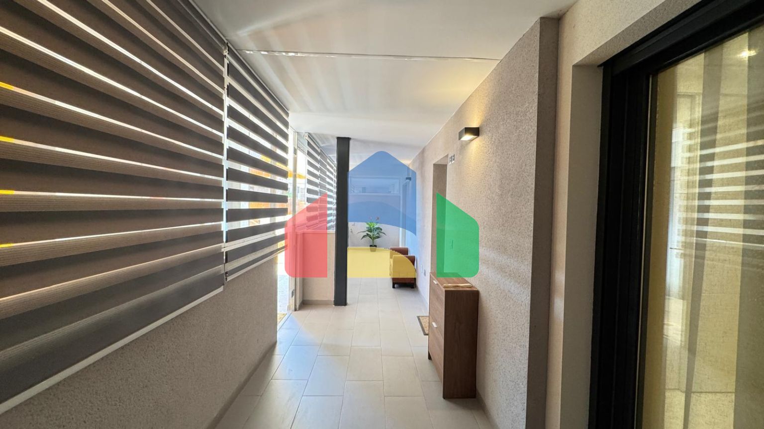 ОГРОМНЫЕ АПАРТАМЕНТЫ 158 М2 В КОМПЛЕКСЕ АЛЕГРИЯ 1 С ПАРКОВОЧНЫМ МЕСТОМ. БАССЕЙН. ДЕТСКАЯ ЗОНА. САУНА. БАРБЕКЮ.