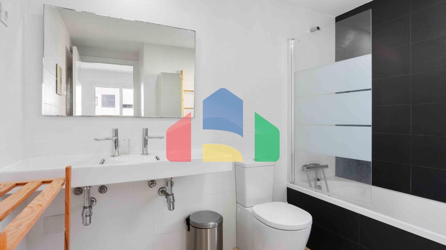 АПАРТАМЕНТЫ В КОМПЛЕКСЕ «LA RECOLETA» 3 СПАЛЬНИ. 2 ВАННЫЕ КОМНАТЫ. ГАРАЖ+КЛАДОВКА.