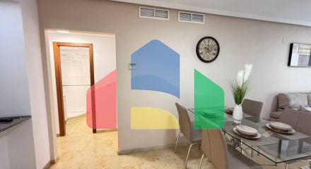 Первая линия! Эксклюзивная квартира с 2 спальнями, 2 ванными после ремонта, боковым видом на море