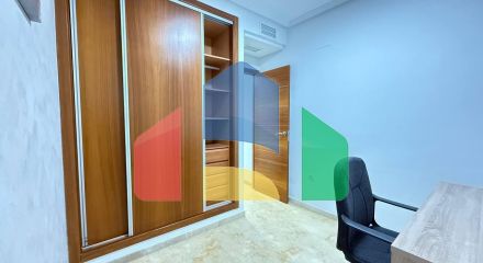 Первая линия! Эксклюзивная квартира с 2 спальнями, 2 ванными после ремонта, боковым видом на море