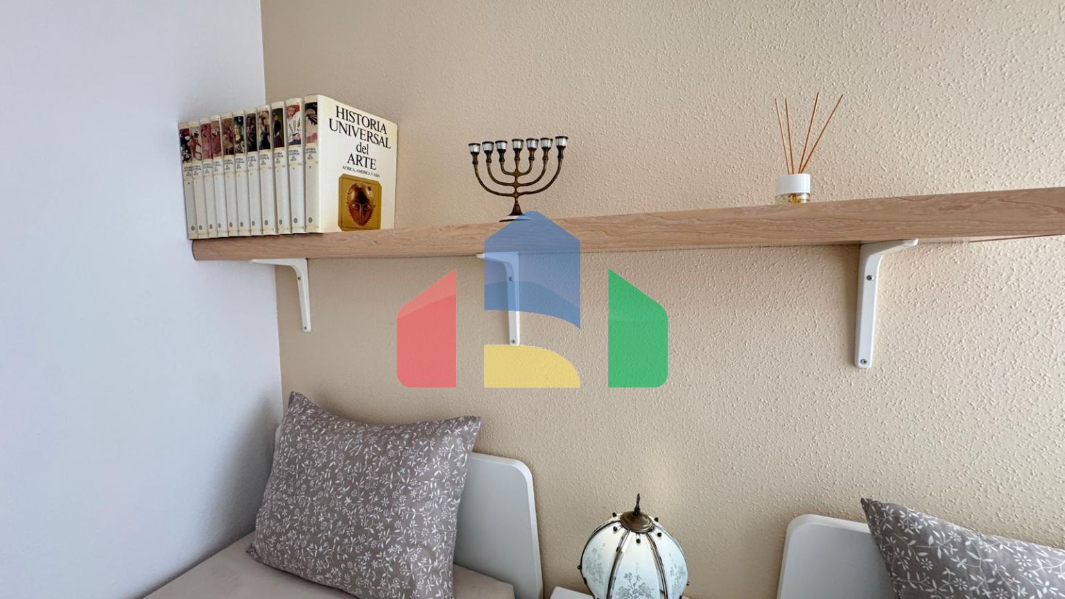 КВАРТИРА ПОСЛЕ РЕМОНТА В 200 МЕТРАХ ОТ ПЛЯЖА. 103 М2. 3 СПАЛЬНИ. 2 ВАННЫЕ КОМНАТЫ.