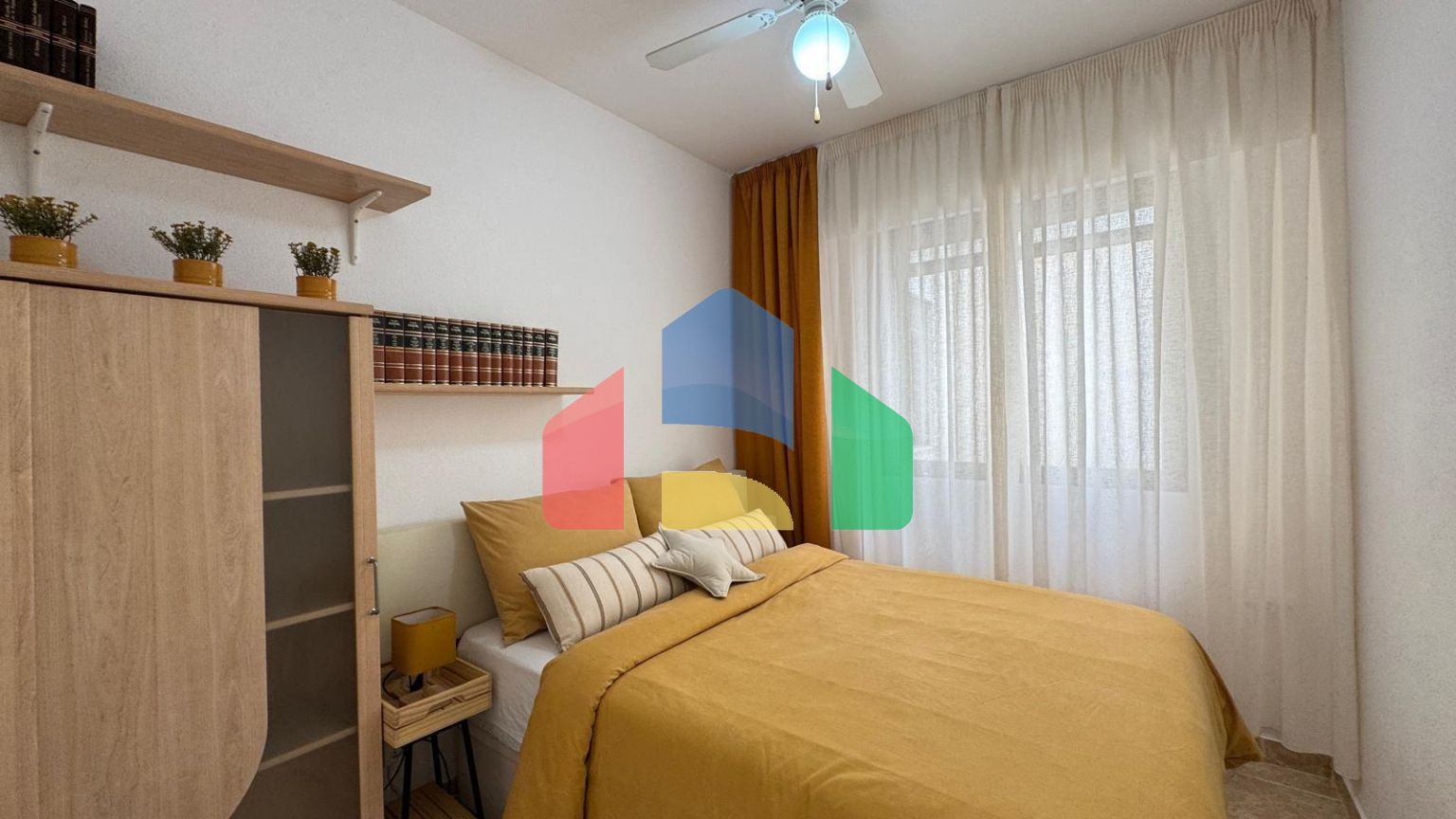 КВАРТИРА ПОСЛЕ РЕМОНТА В 200 МЕТРАХ ОТ ПЛЯЖА. 103 М2. 3 СПАЛЬНИ. 2 ВАННЫЕ КОМНАТЫ.