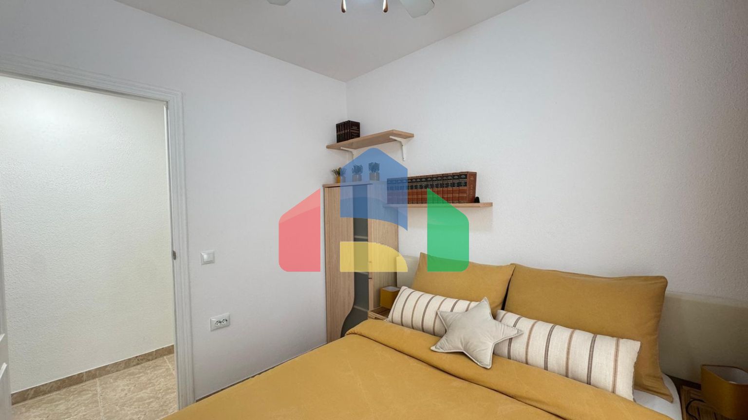 КВАРТИРА ПОСЛЕ РЕМОНТА В 200 МЕТРАХ ОТ ПЛЯЖА. 103 М2. 3 СПАЛЬНИ. 2 ВАННЫЕ КОМНАТЫ.