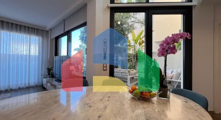 ШИКАРНАЯ ВИЛЛА ВОЗЛЕ МОРЯ. 3 СПАЛЬНИ. 3 ВАННЫЕ КОМНАТЫ. УЧАСТОК 200 М2. БАССЕЙН. СОЛЯРИЙ. ГАРАЖ.