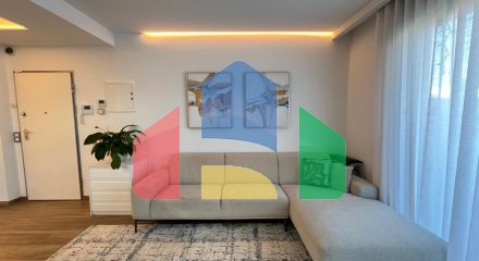 ШИКАРНАЯ ВИЛЛА ВОЗЛЕ МОРЯ. 3 СПАЛЬНИ. 3 ВАННЫЕ КОМНАТЫ. УЧАСТОК 200 М2. БАССЕЙН. СОЛЯРИЙ. ГАРАЖ.