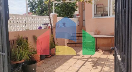 LARGE BUNGALOW WITH SOLARIUM IN LOS FRUTALES: 2 BEDROOMS, 1 BATHROOM