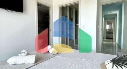 Элитная квартира-апартаменты в Торревьехе с видом на море