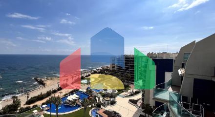 Элитная квартира-апартаменты в Торревьехе с видом на море