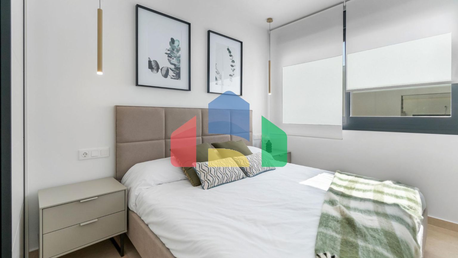 НОВЫЙ ЖИЛОЙ КОМПЛЕКС БУНГАЛО В ЛОС БАЛКОНЕС