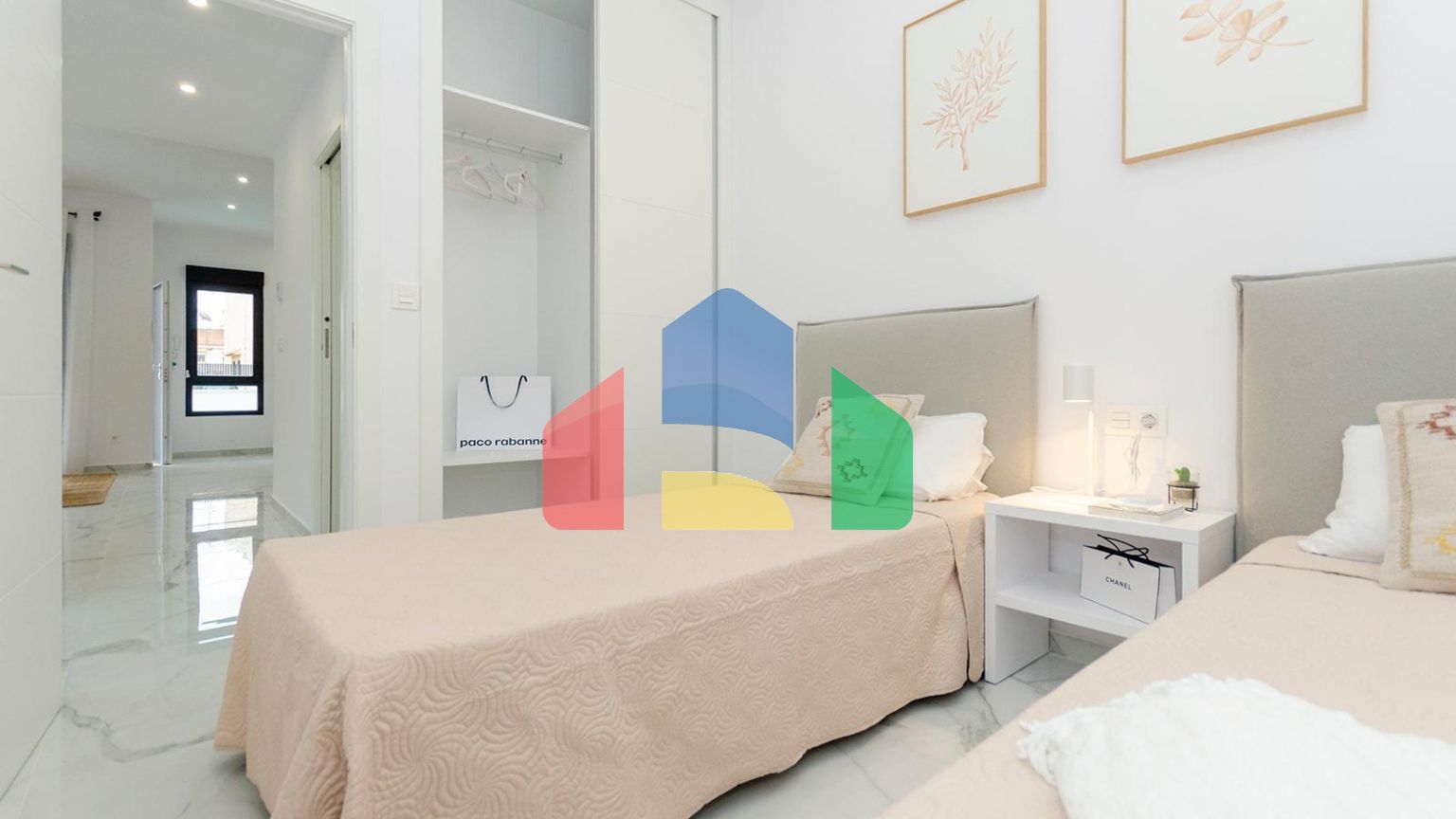 НОВЫЕ ВИЛЛЫ В ТОРРЕВЬЕХЕ