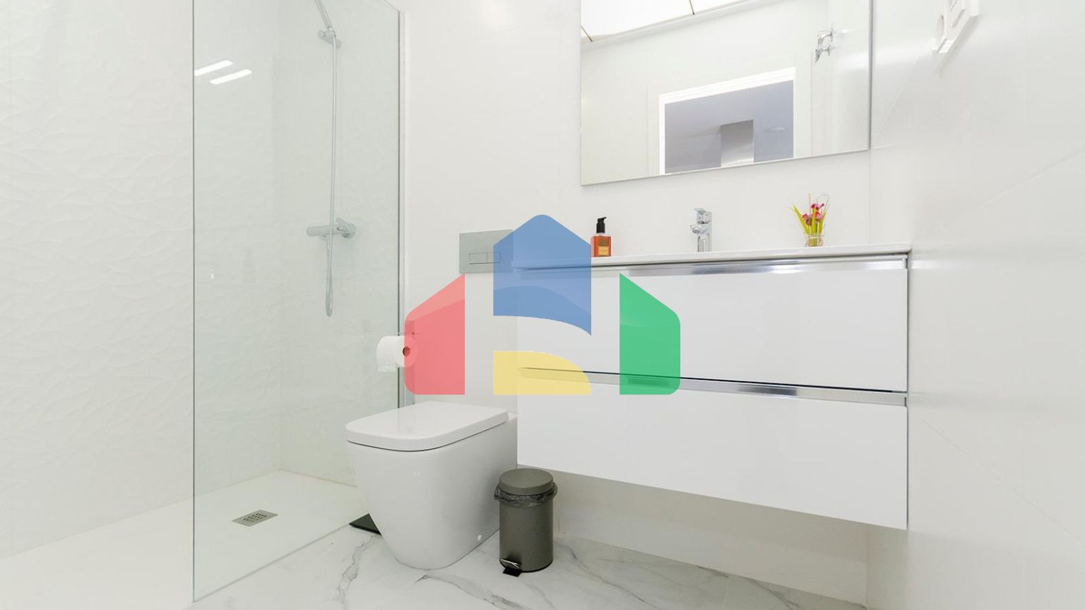 НОВЫЕ ВИЛЛЫ В ТОРРЕВЬЕХЕ