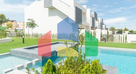 Новый жилой комплекс в Лос Балконес (Торревьеха)