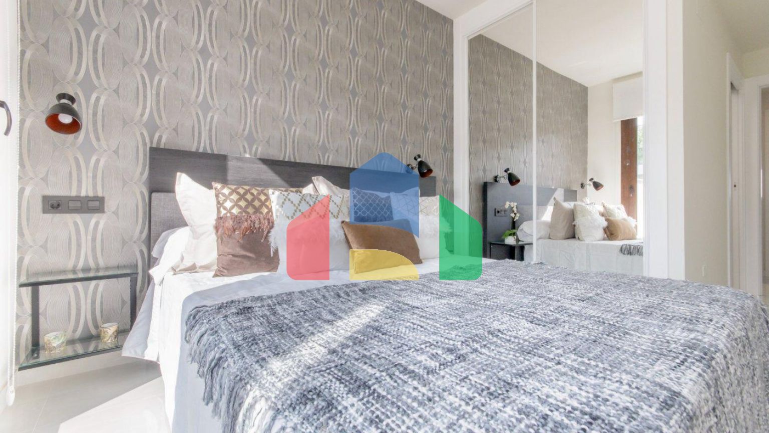 НОВЫЙ ЖИЛОЙ КОМПЛЕКС С БУНГАЛО В ЛОС БАЛКОНЕС, ТОРРЕВЬЕХА