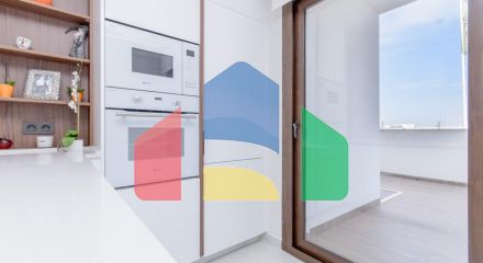 НОВЫЙ ЖИЛОЙ КОМПЛЕКС С БУНГАЛО В ЛОС БАЛКОНЕС, ТОРРЕВЬЕХА