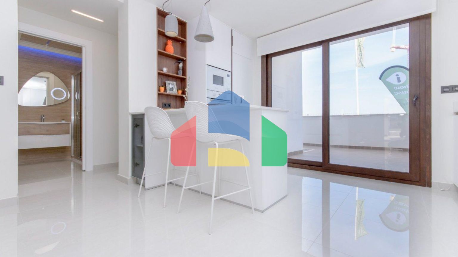 НОВЫЙ ЖИЛОЙ КОМПЛЕКС С БУНГАЛО В ЛОС БАЛКОНЕС, ТОРРЕВЬЕХА