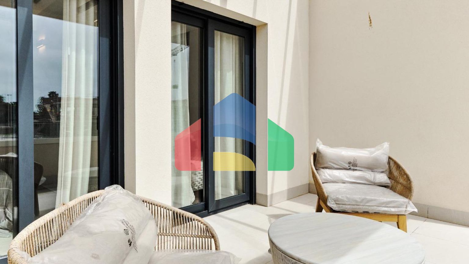 ДИЗАЙН-БУНГАЛО НА МОРЕ