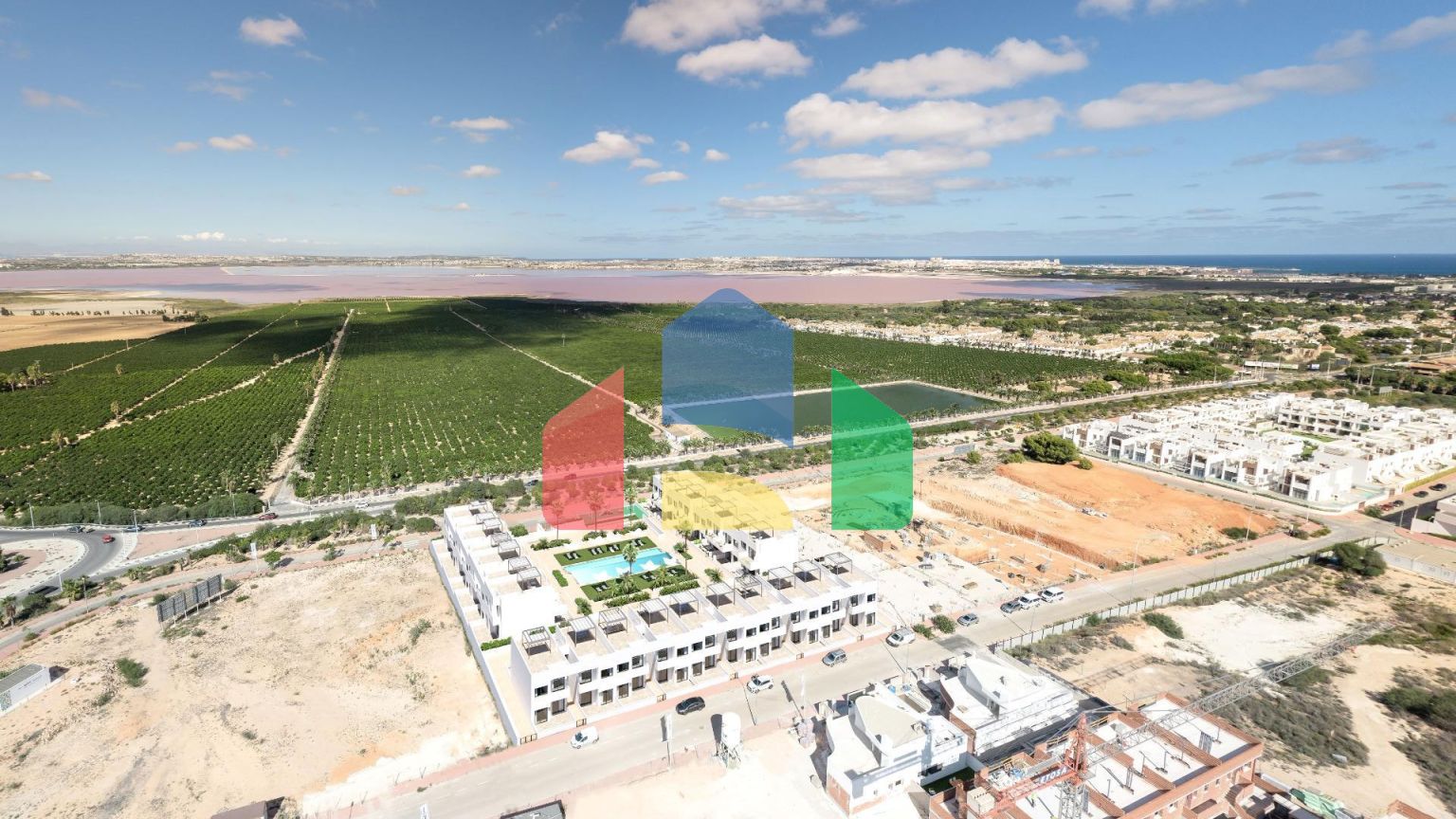 НОВЫЙ ЖИЛОЙ КОМПЛЕКС БУНГАЛО В ЛОС БАЛКОНЕС