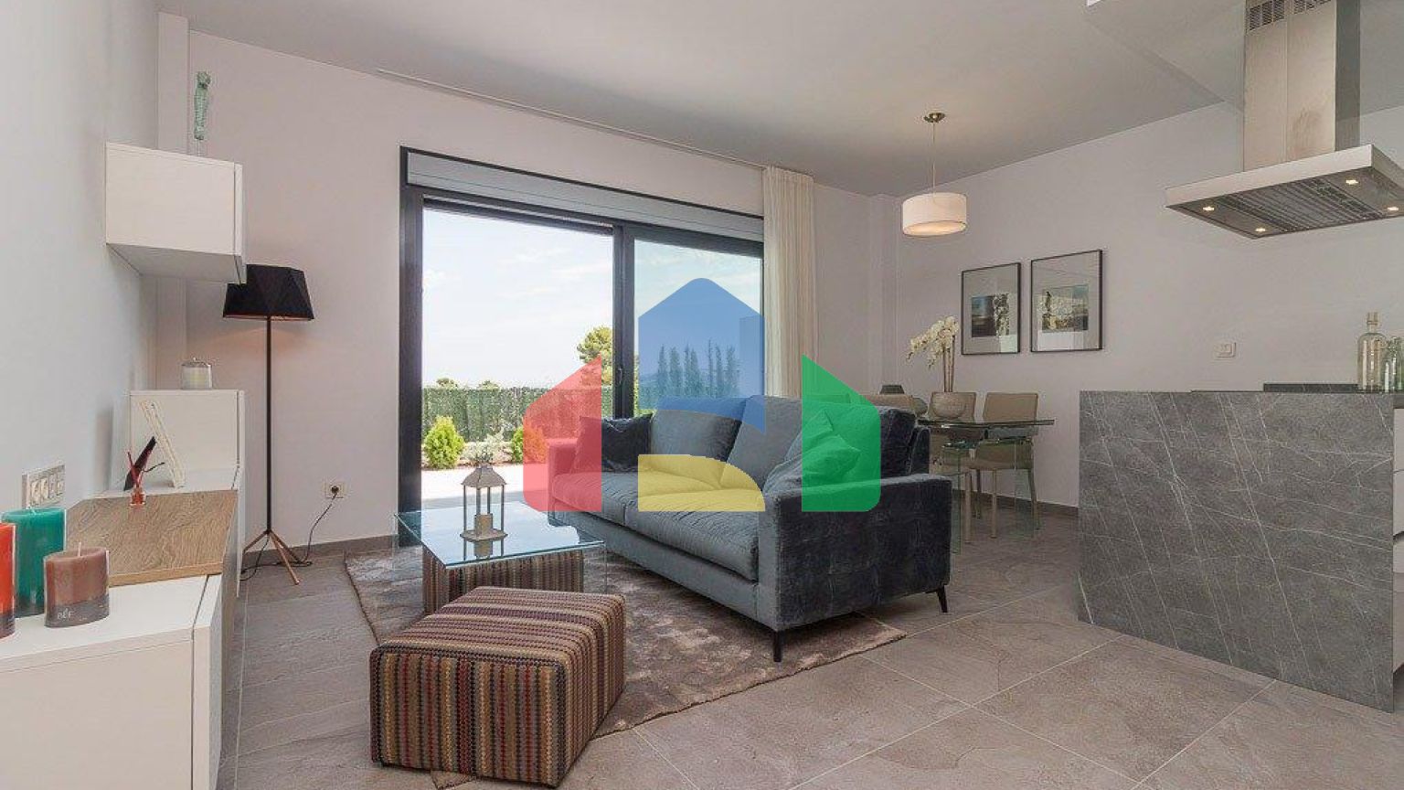 Новый жилой комплекс в Лос Балконес (Торревьеха)