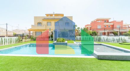 Новый жилой комплекс в Лос Балконес (Торревьеха)