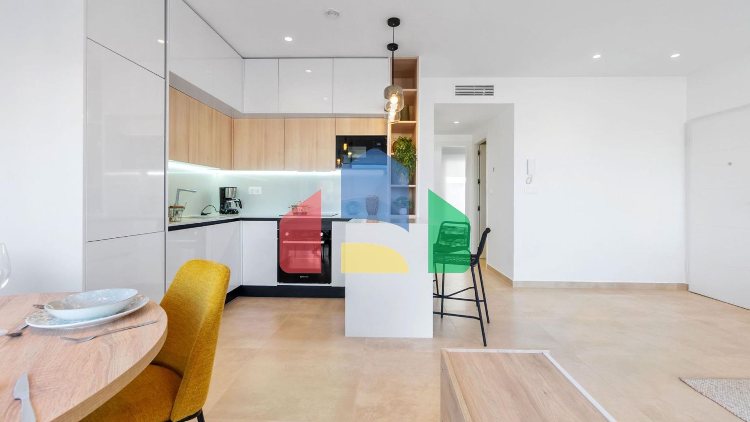 НОВЫЙ ЖИЛОЙ КОМПЛЕКС БУНГАЛО В ЛОС БАЛКОНЕС